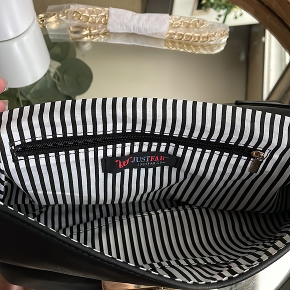 NWT Large Black Clutch Purse - Picture 3 of 8